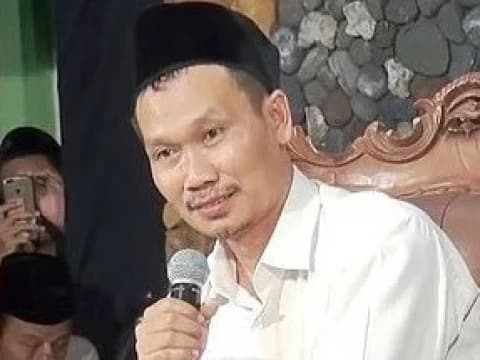 Menurut Gus Baha Ini Alasan Pengajar Al-Hikam Perlu Paham Ilmu Hakikat dan Fiqih