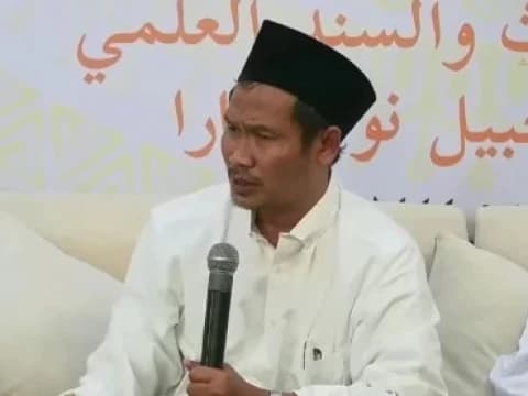 Logika Sederhana Gus Baha Merespons Beda Penentuan Awal Ramadhan