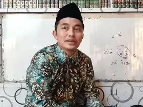 Makna Hijrah Secara Hakiki menurut Gus Dhofir Zuhry