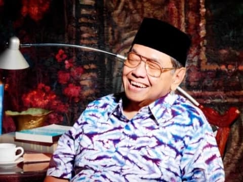 Humor Gus Dur: Bahasa Arab dan Juru Catat Presiden