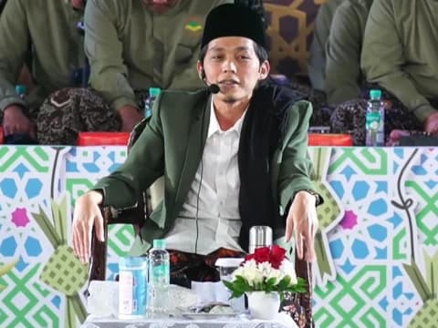 Gus Iqdam Berikan 5 Tips Usaha Penuh Berkah