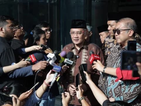 Gus Irfan Serahkan 200 Nama Calon Pejabat Kemenhaj ke KPK