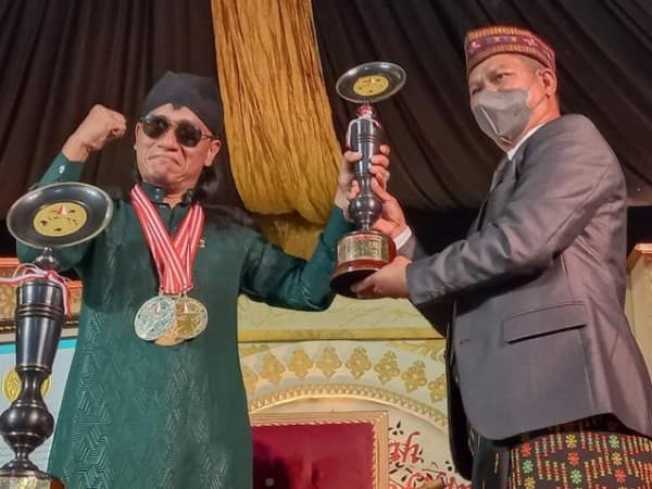 Gus Miftah Raih Tiga Rekor Unik dan Inspiratif