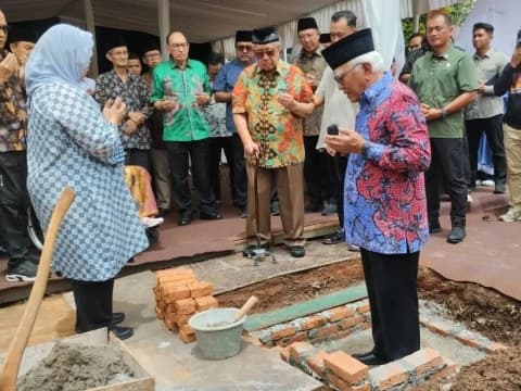 Gus Mus Pimpin Peletakan Batu Pertama Pembangunan Pusat Kajian Islam Asia Tenggara KH Abdurrahman Wahid