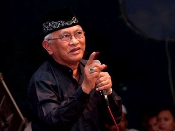 Gus Mus Terangkan Rahmat Allah kepada Mukmin yang Sakit dan Bepergian