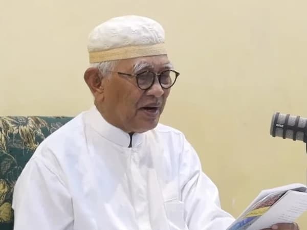 Gus Mus: Dahulukan Bangun Jiwa sebelum Badan