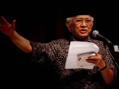 Ketika Gus Mus Panjatkan Hizib Nashar untuk Palestina 