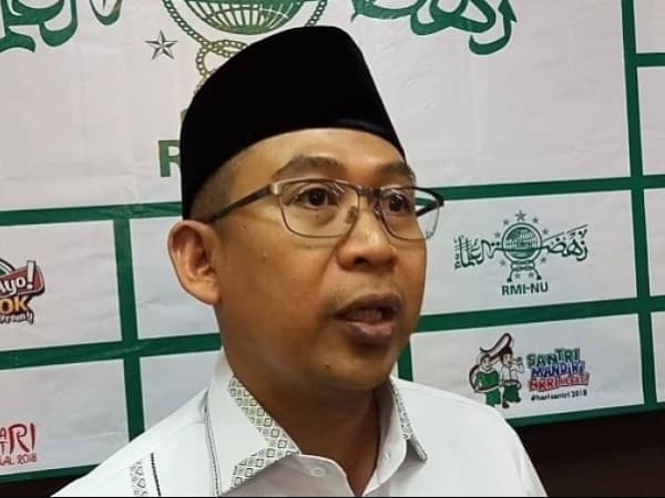Empat Fokus Transformasi Digital di Pesantren menurut Gus Rozin