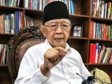 KH Salahuddin Wahid dan Usahanya Membangkitkan Sains di Pesantren