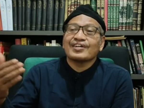 Gus Ulil Kisahkan Sebab al-Ghazali Menulis Kitab Ihya Ulumiddin