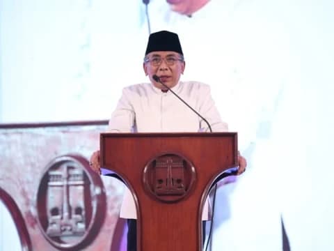 Haul Ke-37 KH Ali Maksum, Gus Yahya Tegaskan Turats sebagai Sumber Keilmuan Muttasil