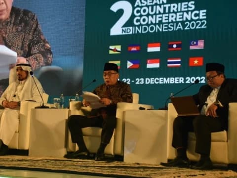 Gus Yahya Sebut Globalisasi Jadi Faktor Perubahan Wajah Islam di Arab Saudi