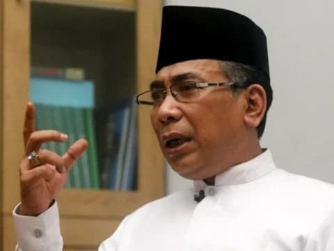 Gus Yahya Ungkap Perlunya Rekontekstualisasi Fiqih untuk Cegah Konflik