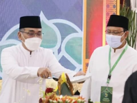 Gus Yahya: Pertama Kali Seumur Hidup Dipestakan Ulang Tahun Dua Kali