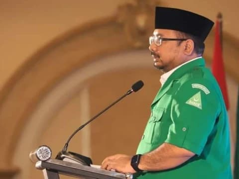 Jelaskan Filosofi Barisan, Gus Yaqut Tegaskan GP Ansor Masa Depan NU 