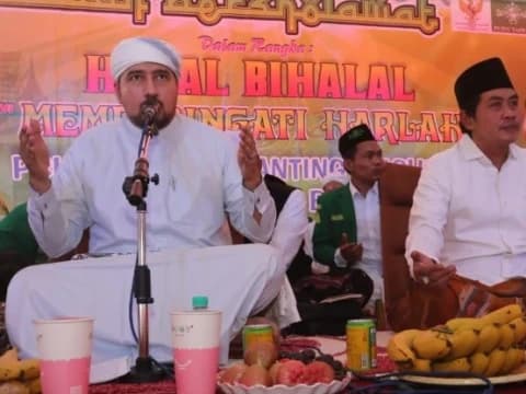 Kumandang Shalawat di Taman Kota Taichung Taiwan