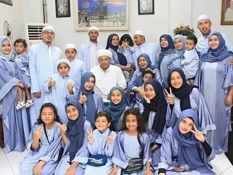 Innalillahi, Syarifah Salma Istri Habib Luthfi bin Yahya Wafat