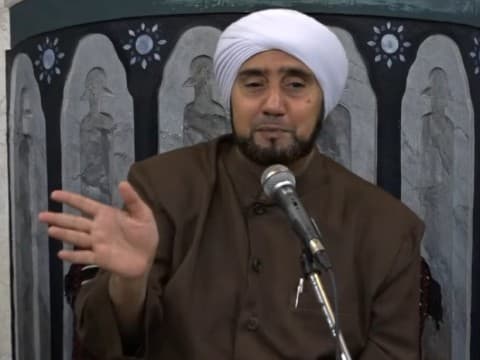 Habib Syech: Mumpung Rajab, Mari Perbanyak Istighfar