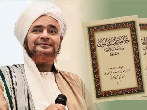 Mengenal Khulashah Madad Nabawi, Kitab Dzikir Harian Habib Umar al-Hafiz