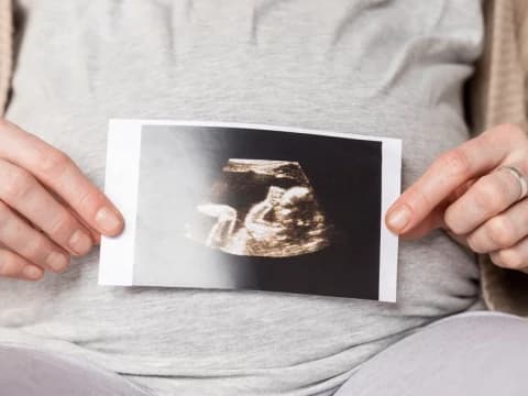 Pemerintah Teken Aturan Aborsi Bersyarat, Ini Ketentuannya