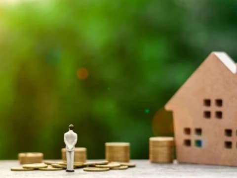 Khutbah Jumat: Mengelola dan Membelanjakan Harta dengan Bijak dan Benar