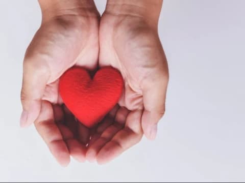 Hukum Donor Organ Tubuh Mayit Perspektif Fiqih Islam