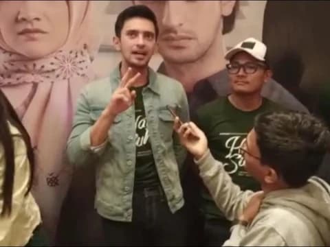 Perankan Gus Biru dalam Hati Suhita, Omar Daniel Pelajari Budaya Pesantren