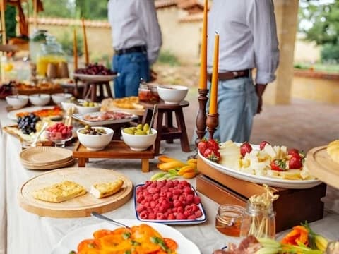 Standar Suguhan Resepsi Pernikahan dalam Islam