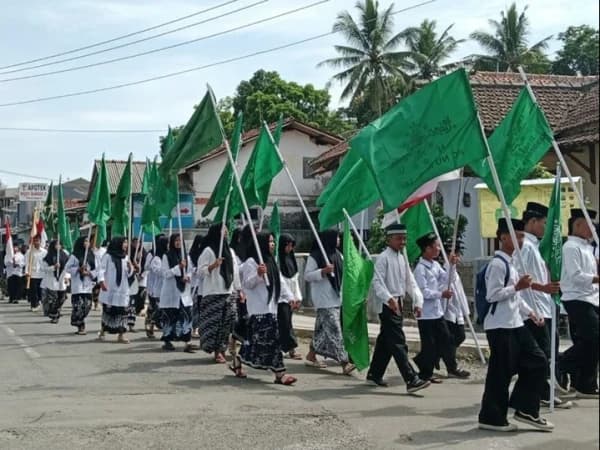 Ada Kirab Bendera Resolusi Jihad di Tegal untuk Semarakkan Hari Santri 2024