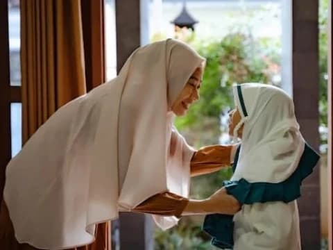 Peringatan Hari Ibu Momentum Melestarikan Bahasa Ibu