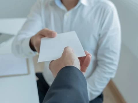 Khutbah Jumat: Upah Layak bagi Pekerja sebagai Jalan Menuju Keberkahan