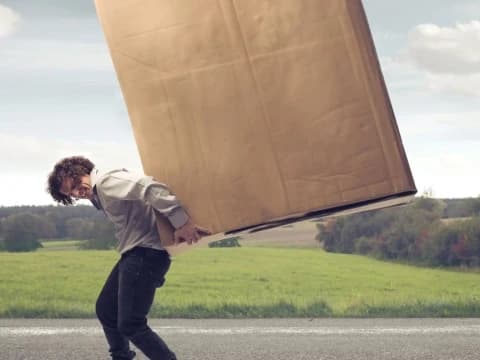 Khutbah Jumat: Tenang dalam Takdir dan Teguh dalam Ikhtiar