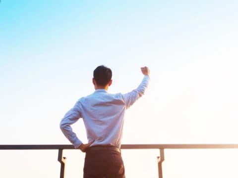 Hurriyah dalam Tasawuf: Jalan Menuju Kemerdekaan dari Validasi Manusia