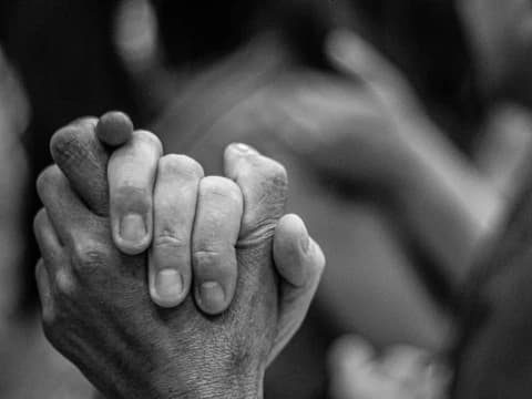 Belajar Empati: Ketika Satu Jiwa Terluka, Kita Semua Merasakannya