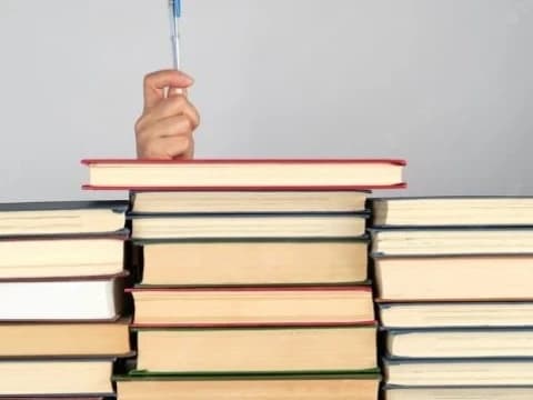 Sedang Menulis Disertasi, Kemenag dan LPDP Sediakan Beasiswa Penyelesaian Studi