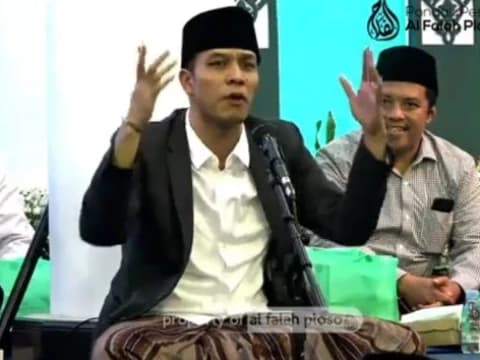Kiai Ahmad Djazuli Utsman Sehari Ngaji 15-18 Kitab