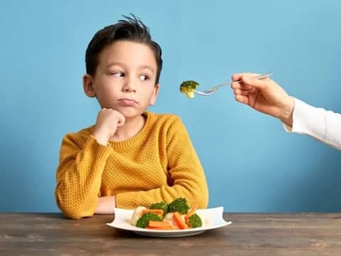 Anak Nggak Doyan Sayur? Ini 5 Cara Jitu Mengatasinya