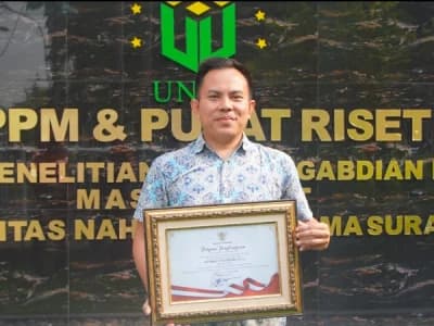 Dosen Unusa Terima Penghargaan atas Ikhtiarnya Memberikan Ketersediaan Air Bersih