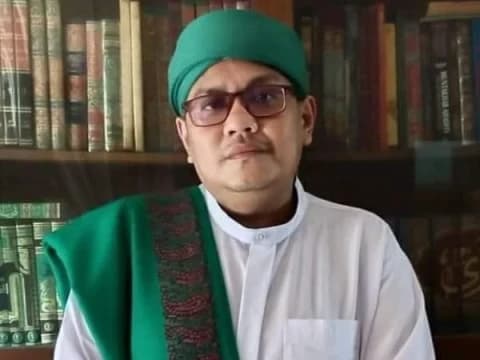 Pimpinan Pesantren Mudi Mekar Al-Aziziyah Bekasi Tgk Khairur Rijal Marzuki Wafat
