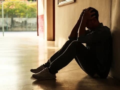 Depresi Picu Orang Nekat Bunuh Diri, Begini Cara Mencegahnya menurut Psikolog