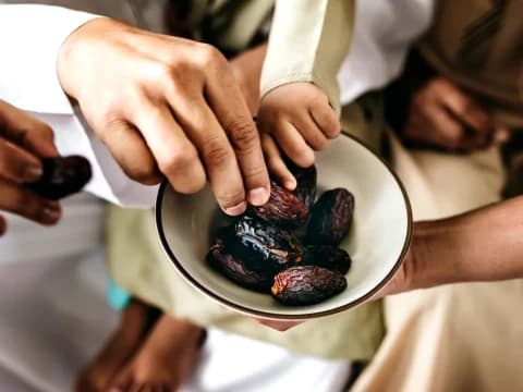 Cara Berbuka Puasa Sesuai Sunnah