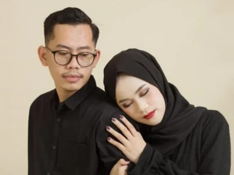 Pasangan Suami-Istri Tunda Kehamilan degan Alat Kontrasepsi, Ini Kelebihan dan Kekurangannya