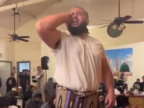 Tanggapi Lantunan Suara Adzan Orang Hawai, Lesbumi PBNU: Irama Lokal Lebih Membumi