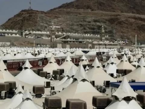 Ini Dzikir dan Doa yang Dianjurkan pada Wukuf di Arafah Esok