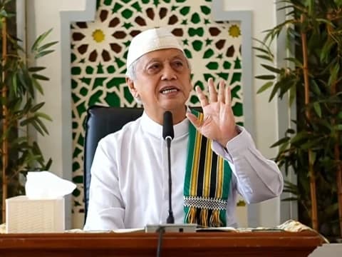 Jelang Muharram, Kiai Chalwani Ingatkan Baca Doa Akhir dan Awal Tahun