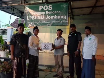 Banjir Jombang Masuki Hari Ke-9, LPBI PCNU Tetap Siaga di Lokasi Bencana