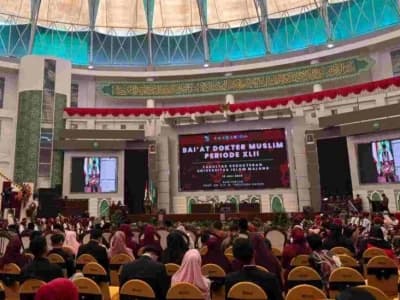 Fakultas Kedokteran Unisma Kukuhkan 34 Dokter