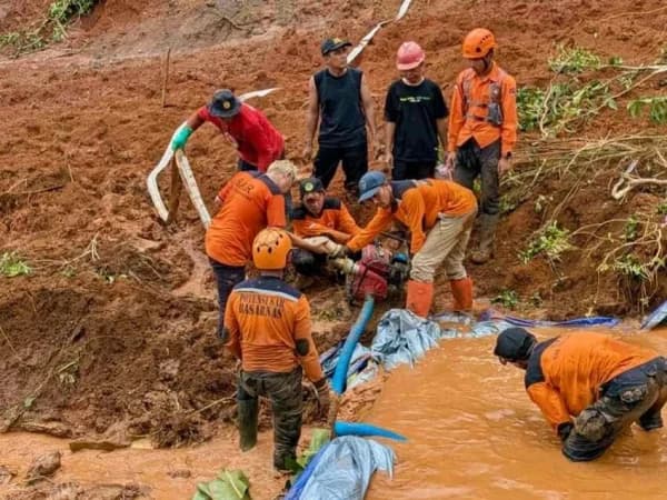 Operasi Modifikasi Cuaca Disiapkan Cegah Longsor Susulan di Cilacap