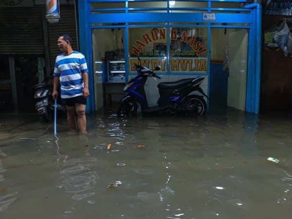 Banjir Jakarta Perlu Ditangani dengan Perbaikan Tata Kelola, Bukan Sekadar Modifikasi Cuaca