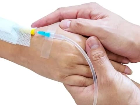 Infus dan Suntik Saat Puasa Ramadhan, Boleh atau Tidak?